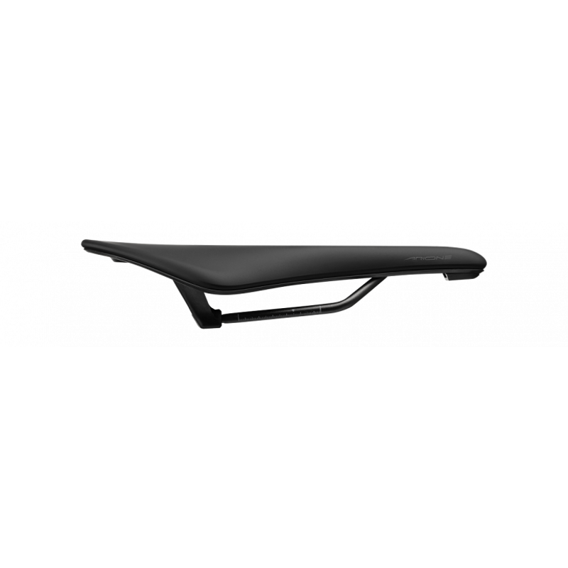 Fizik Arione R3 Saddle in Black-1